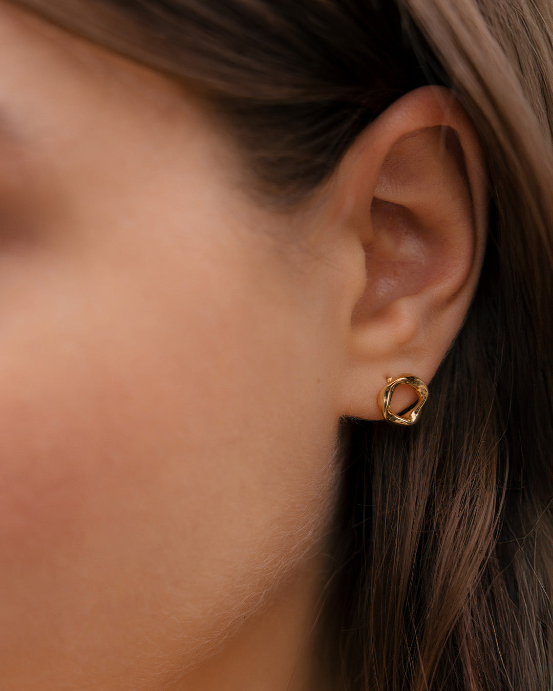 Aretes Circulo Irregular Oro