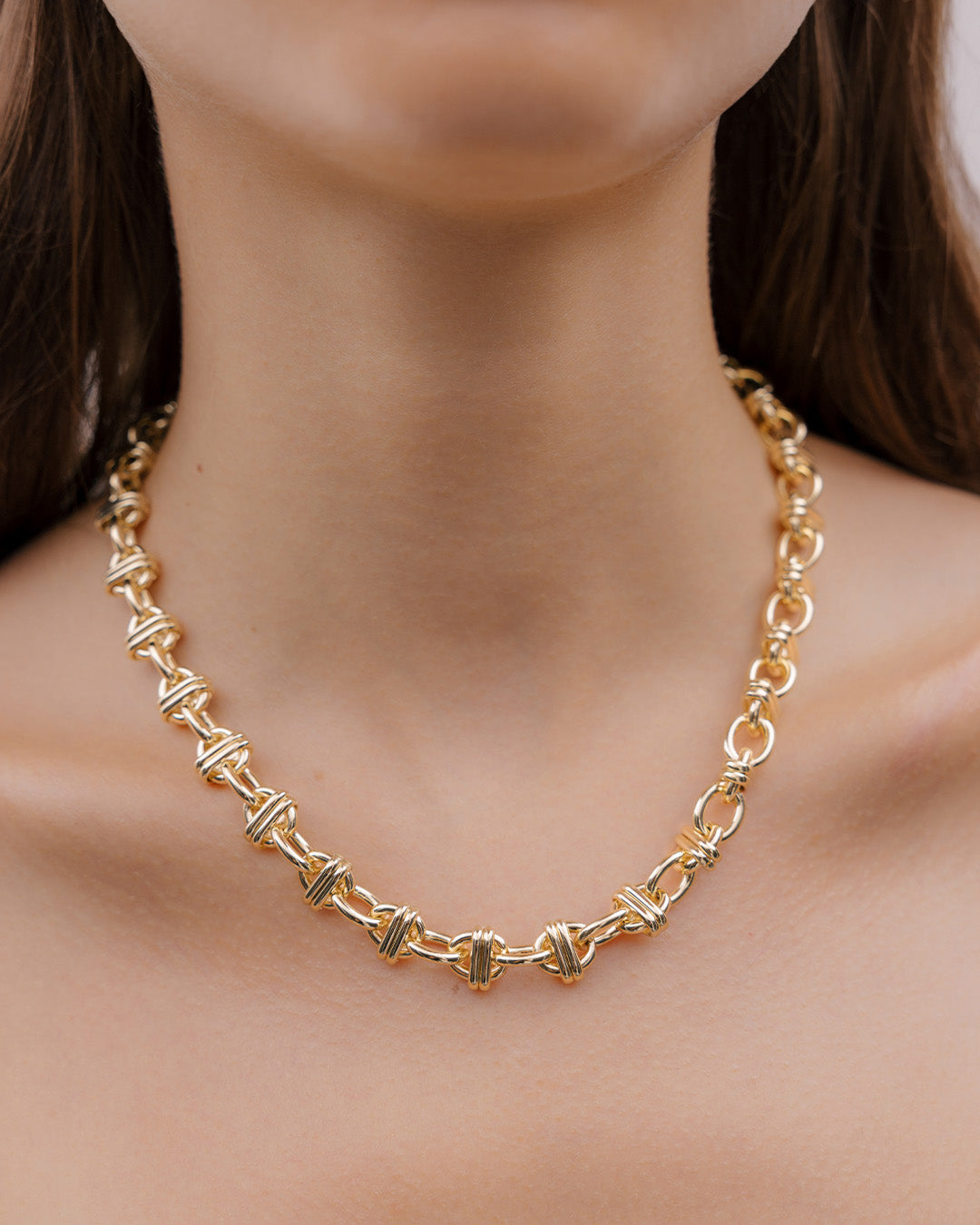 Collar Eslabones Cruzados