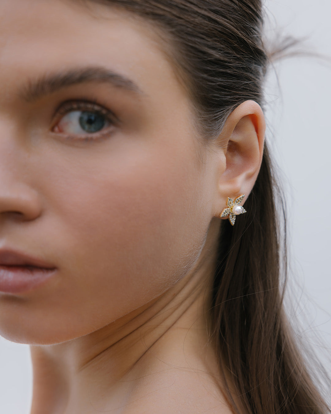 Aretes Flor Cristales