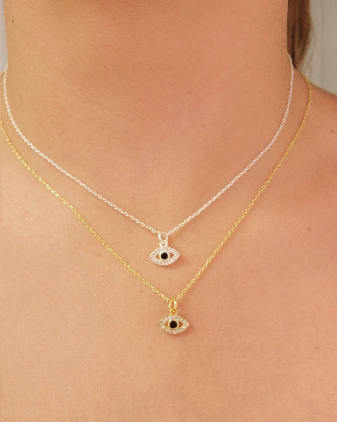 Collar Ojo Turco