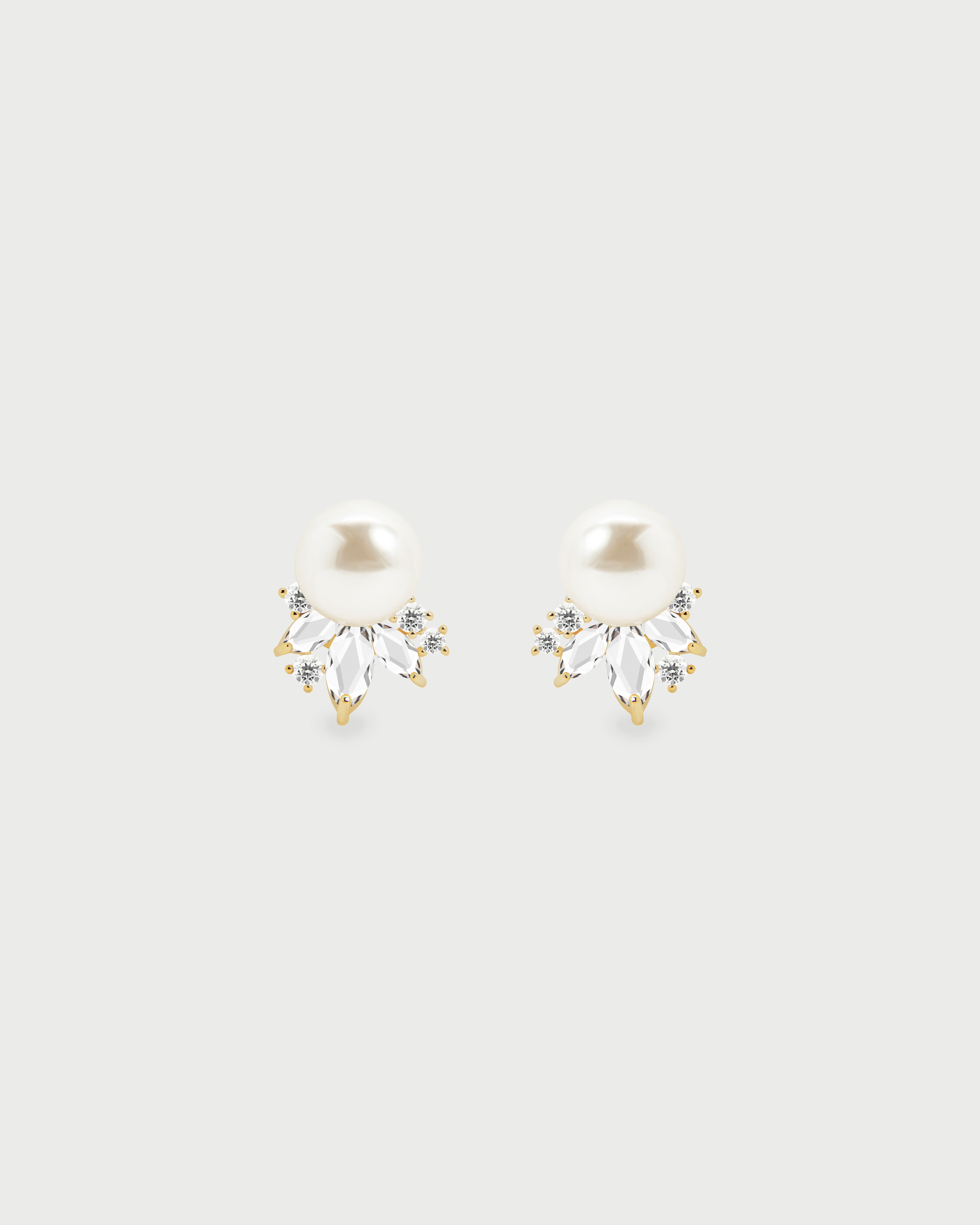 Aretes Perla Hojas Cristales