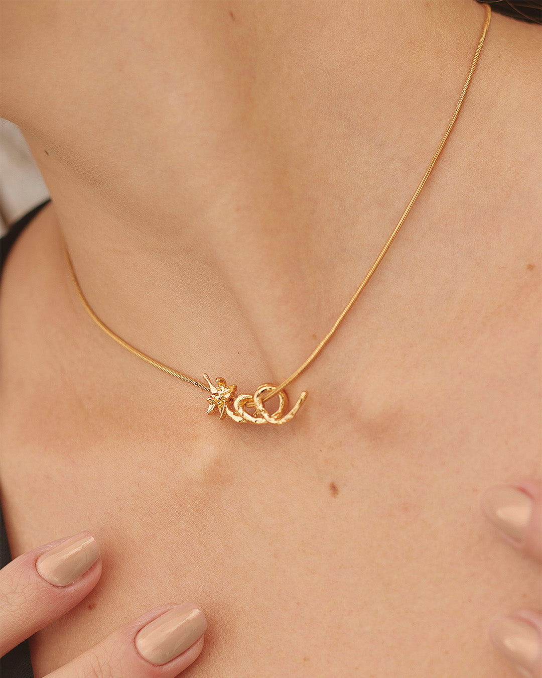 Set de Collar y Aretes Delilah