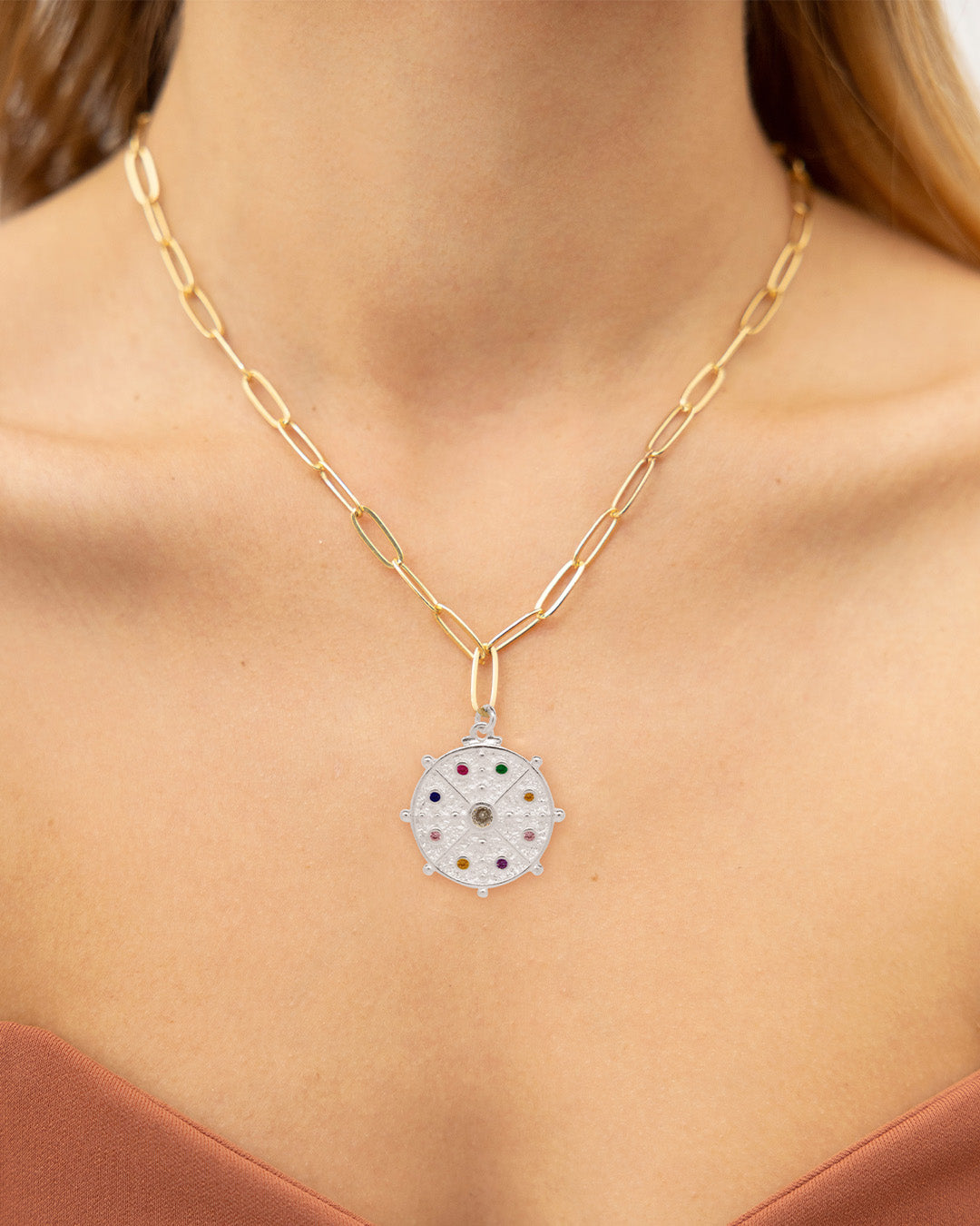 Collar Lucera